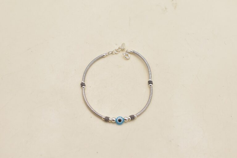 Silver Evil Eye Jewellery: The Perfect Blend of Style, Symbolism, and Protection