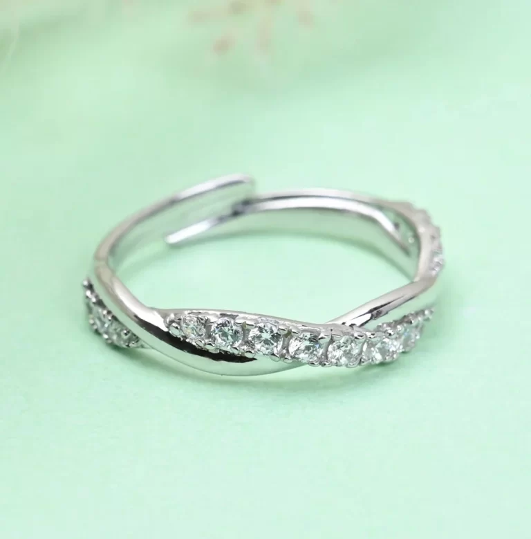 How to Care for Your 925 Silver Jewellery: A Complete Guide